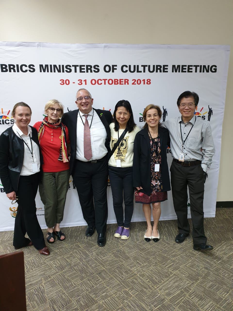 教務經理 Linda 喺 BRICS 文化部長會議擔任口譯
